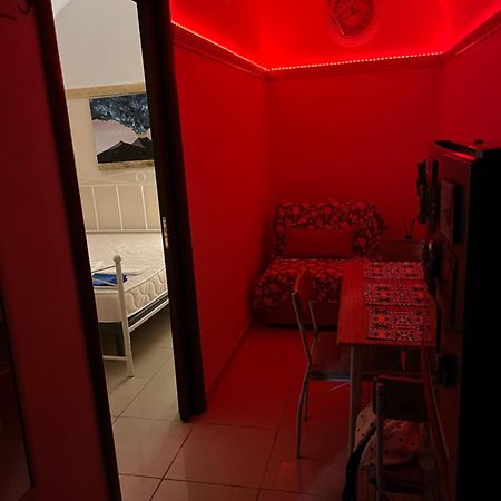 O' Sole Mio Apartment Наполи Екстериор снимка
