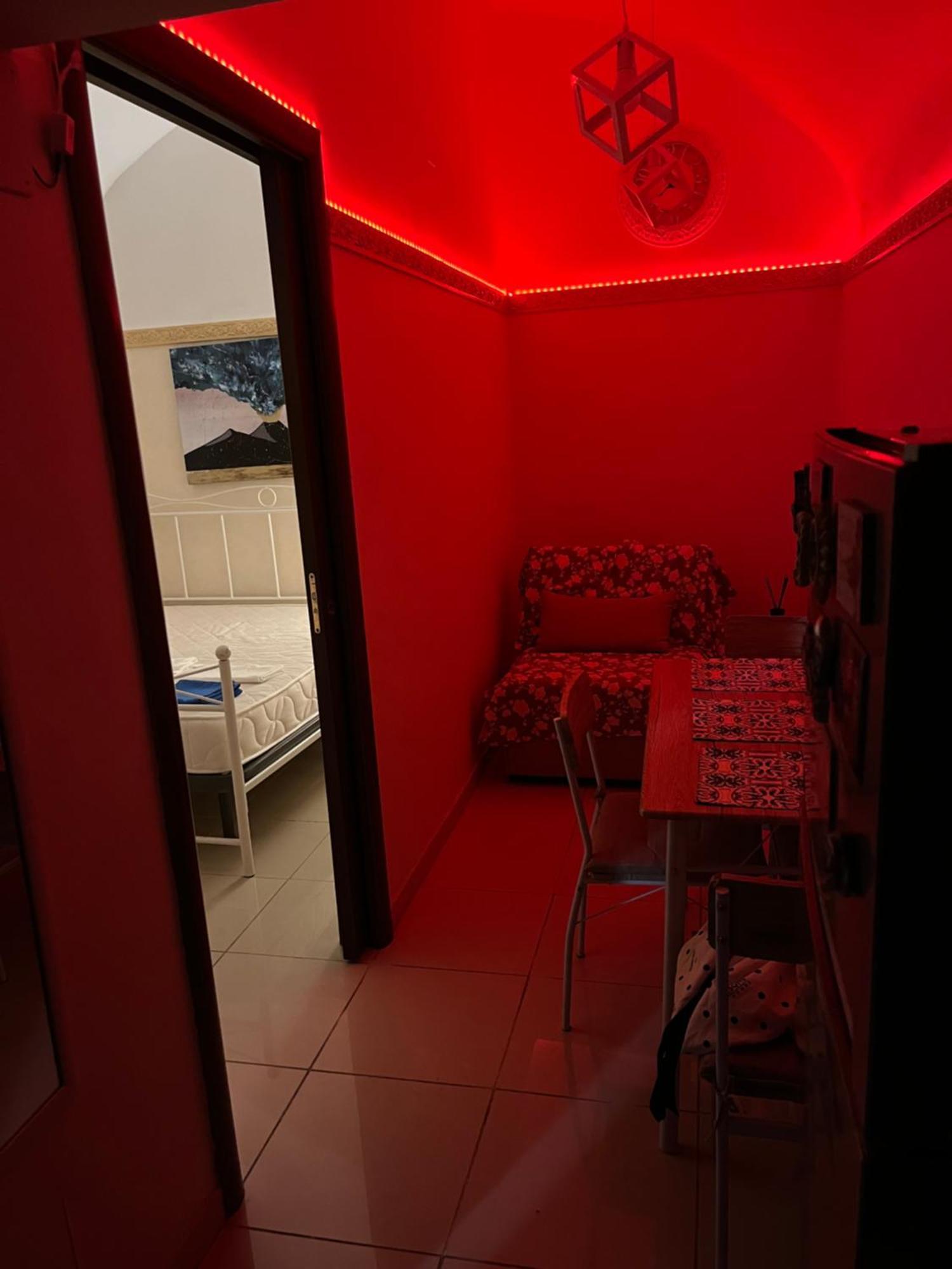O' Sole Mio Apartment Наполи Екстериор снимка